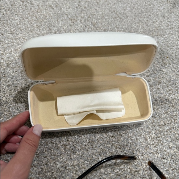 Chloe Sunglasses - Picture 6 of 6